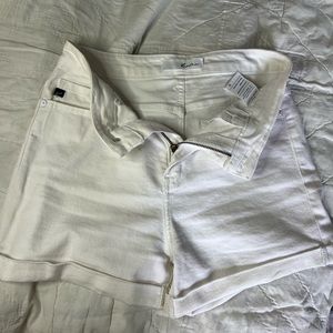 KanCan Medium White Jean Shorts